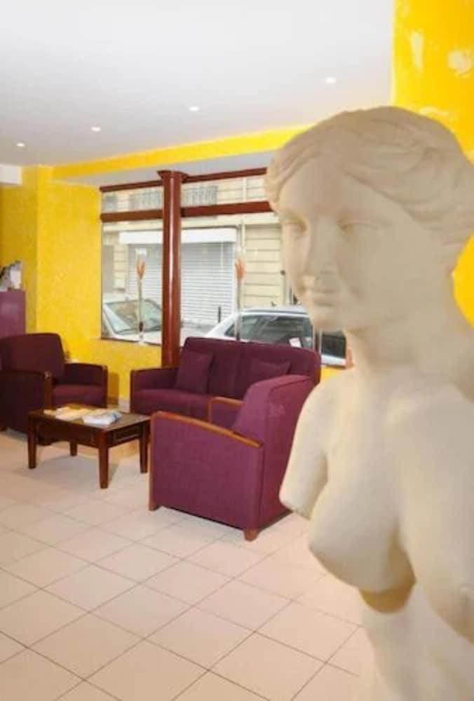 Printania Porte De Versailles Париж Екстериор снимка