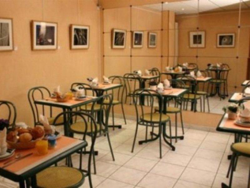 Printania Porte De Versailles Париж Екстериор снимка